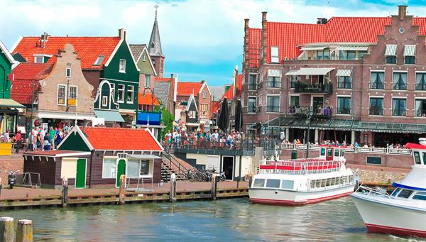 Amsterdam: Imagen del bello pueblo de Vodenlam