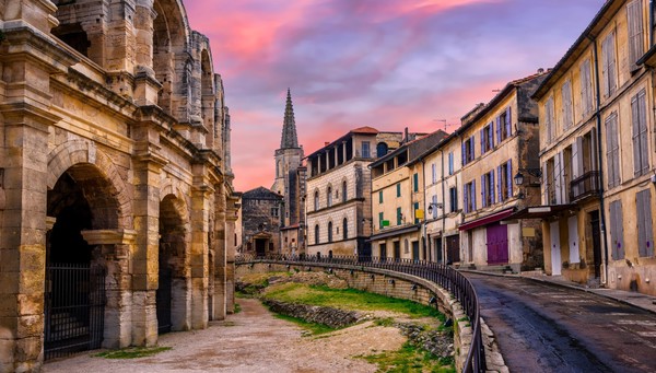 Arles