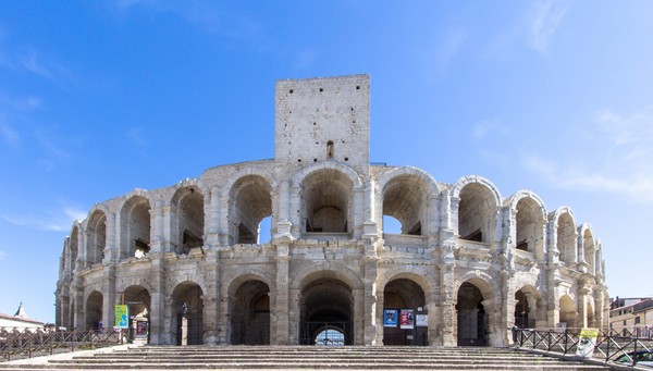 Arles