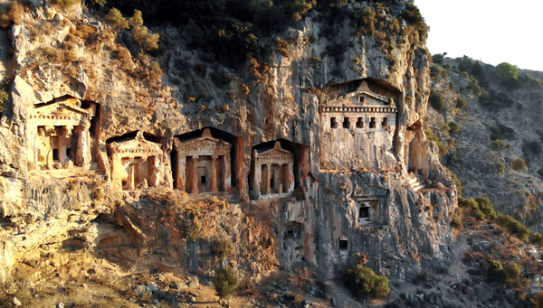 Dalyan: Lugar increíble junto a su hermoso río navegable.
