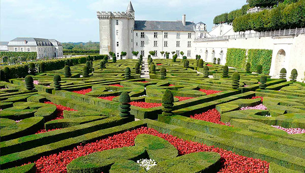 Villandry: Consagración de los jardines a la francesa. Entrada al palacio y jardines incluida.
