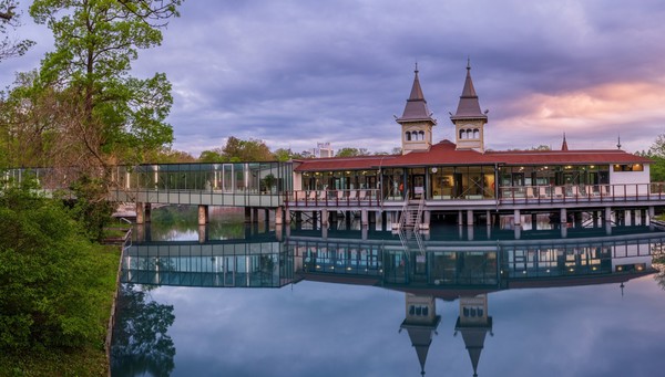 Lake Hévíz is the second-largest thermal lake in the world