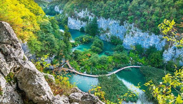 Plitvice: Pasearemos entre los lagos de agua cristalina