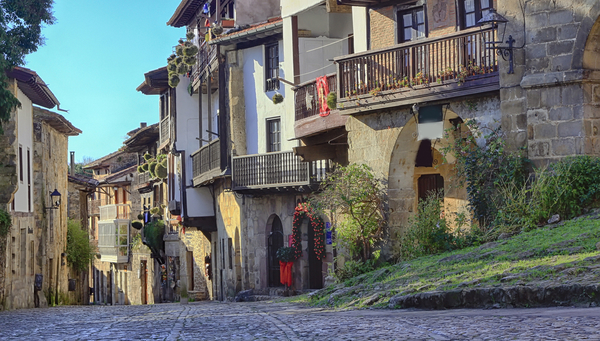 Santillana del Mar Old Town 