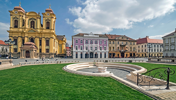 Timisoara: Posee una gran diversidad cultural.
