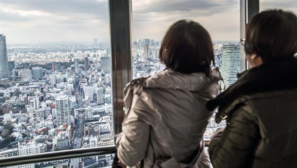 Tokio: From Metropolitan Tower we will have a fantastic sightseeing of the city