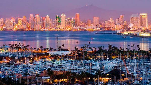 San Diego: Preciosa ciudad, alegre y viva en la Costa del Pacífico.