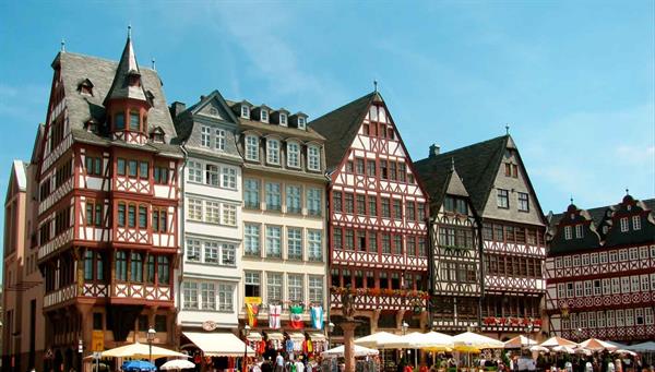 Frankfurt: The small Manhattan of Europe.
