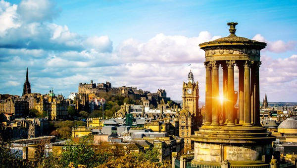 tour Scotland, Ireland, and Southern England with London photo