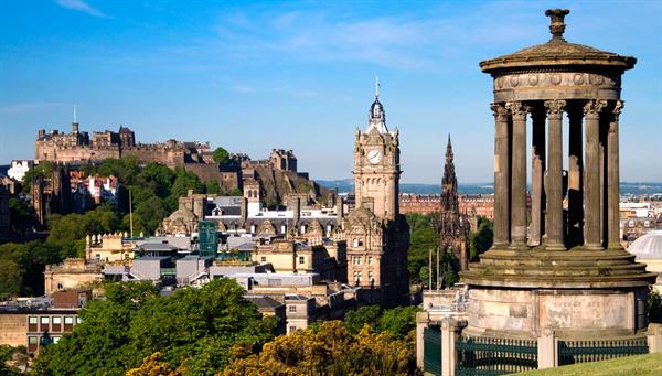 Edinburgh: The brave heart of Scotland.