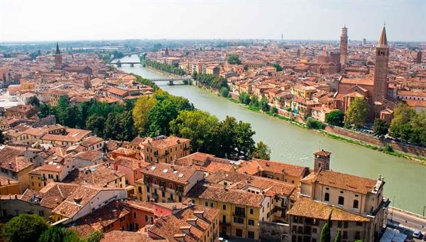 Verona: Romeo y Julieta……