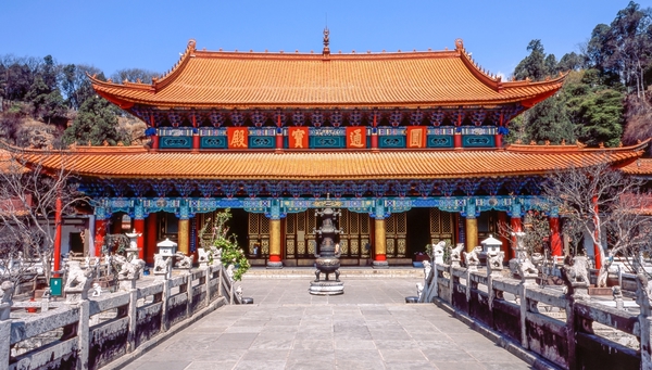 tour China and Laos: Two Worlds, One Journey photo