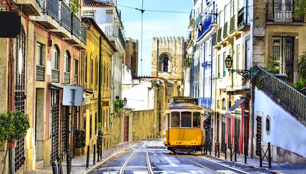 tour Madrid, Andalusia, Morocco and Lisbon photo