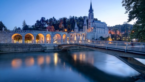 tour Basque Country with Lourdes from Madrid photo