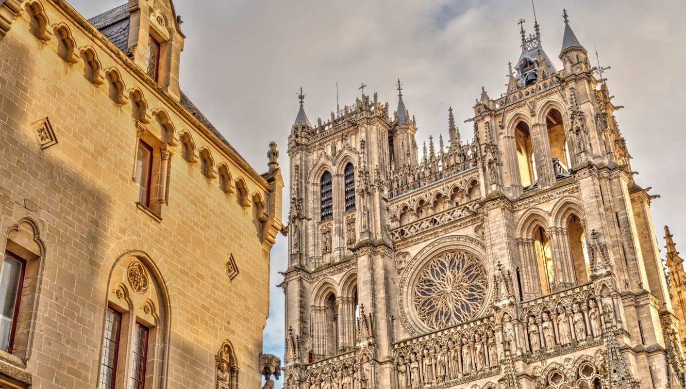 header picture of tour Ireland, the United Kingdom and Paris