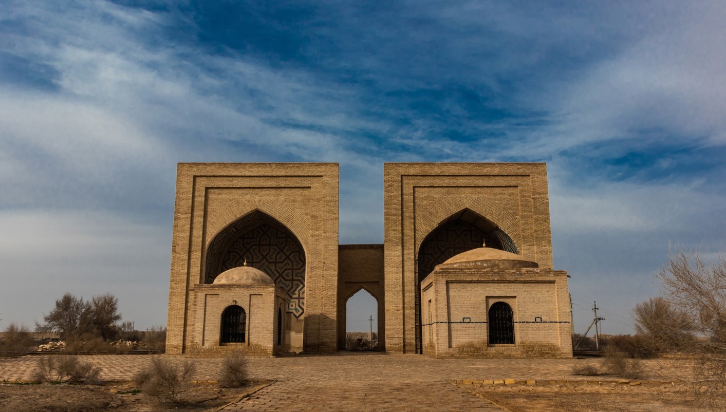 header picture of tour Doha, Bahrain, Oasis and Dream Arabia end Jeddah