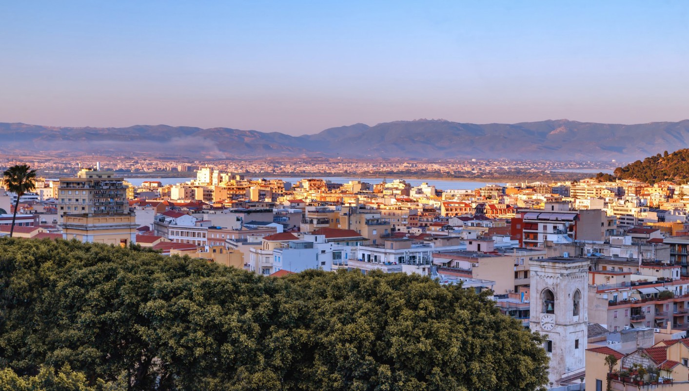 imagen de cabecera del circuito Corcega y Cerdeña