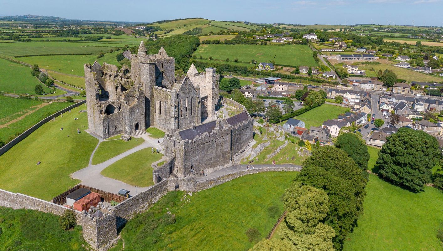 header picture of tour England, Scotland and Ireland end Dublin