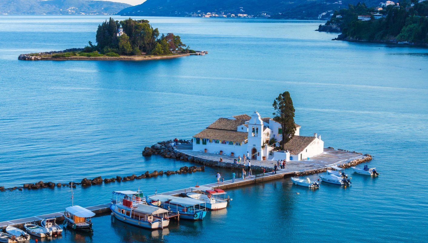 header picture of tour Peloponnese and Meteoras with Greek Islands