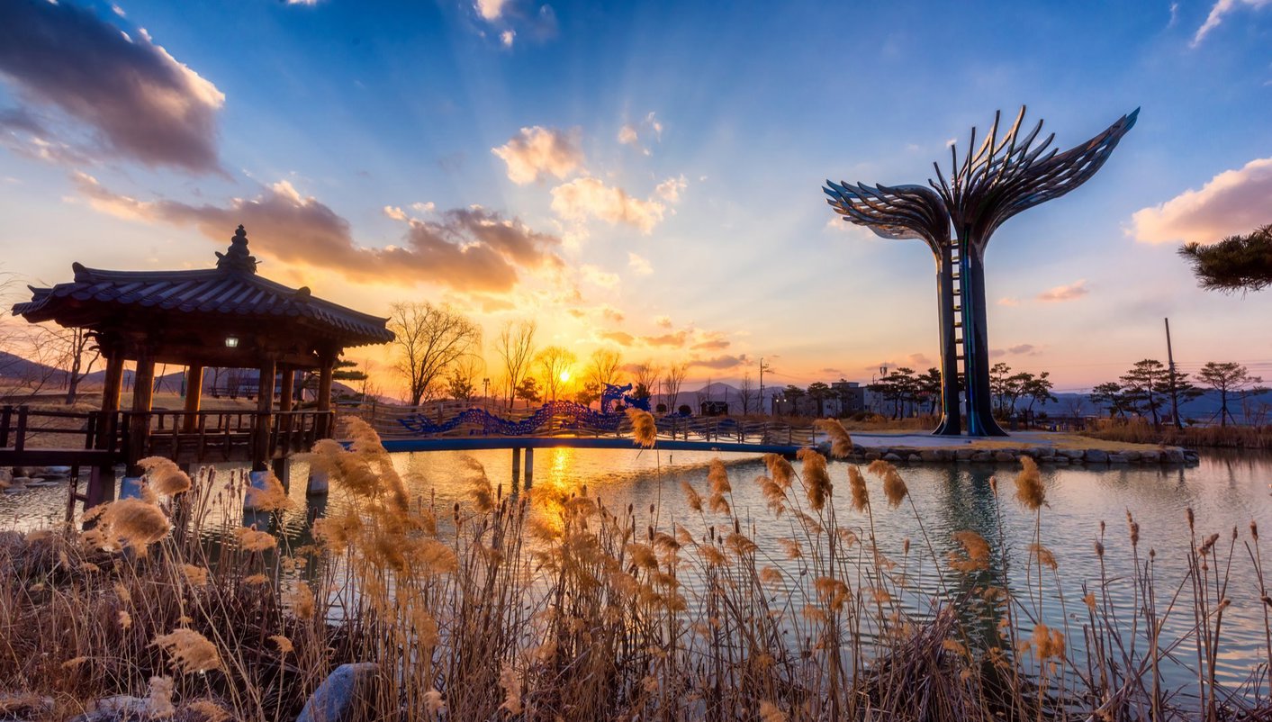 header picture of tour Korea and Japan with Mount Fuji
