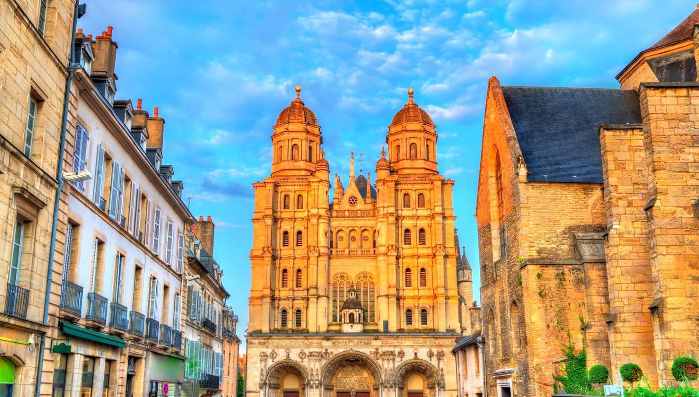 header picture of tour Magnificent France