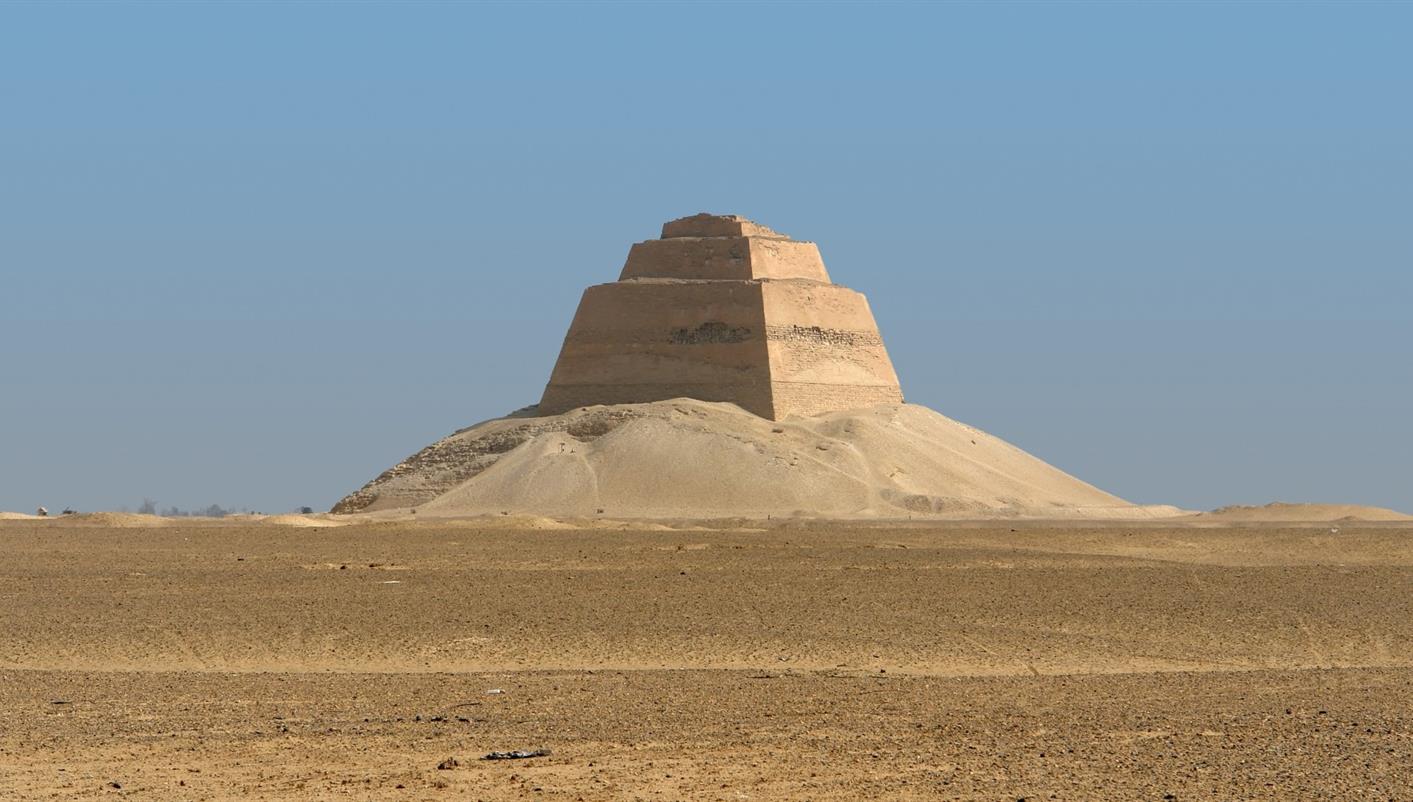 imagen de cabecera del circuito Oasis, Pirámides, Monasterios y Joyas del Nilo Egipcio