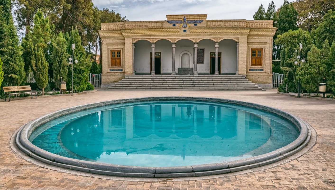 header picture of tour Iran in full