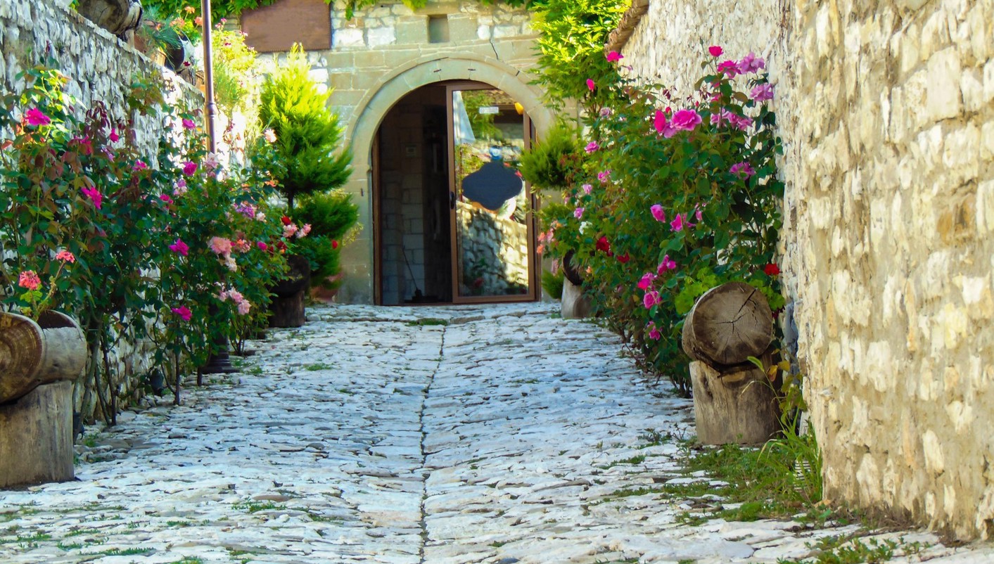 paquete turistico Rumanía y Balcanes con Albania