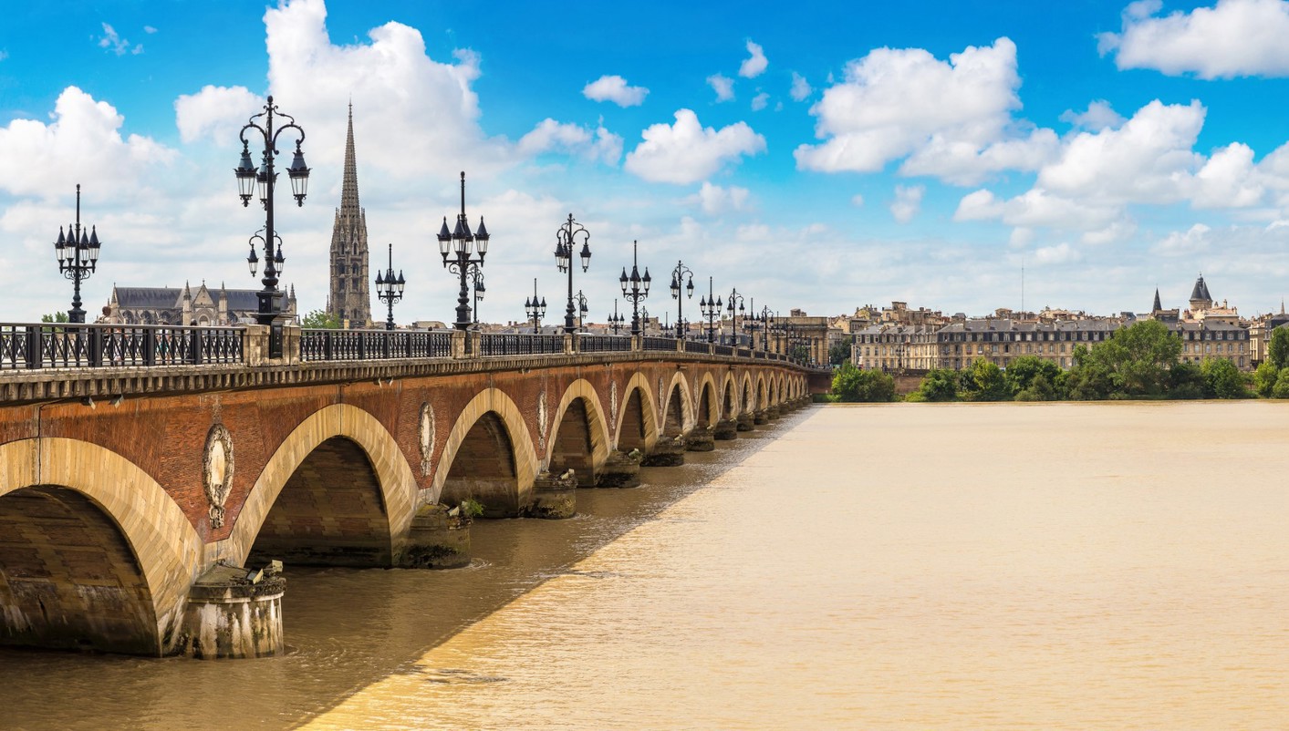 paquete turistico De Praga a Madrid y Portugal +i