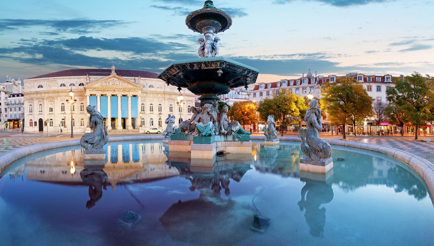 paquete turistico Portugal, País Vasco Con Lourdes, Andorra Y Barcelona
