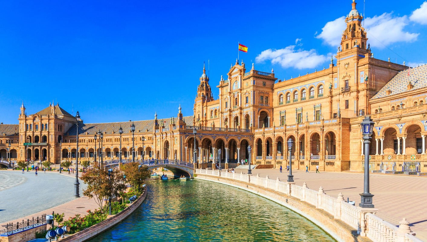 paquete turistico Desde Barcelona con Alma Andaluza