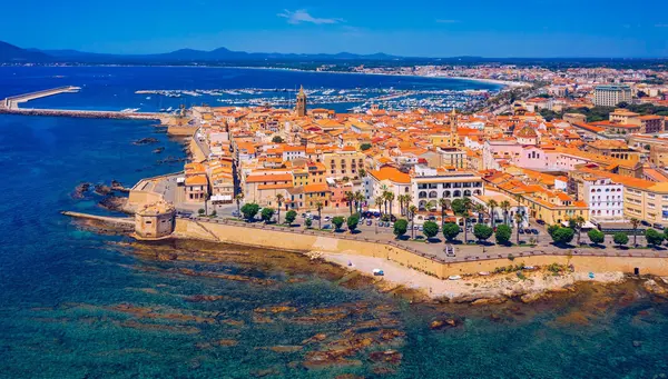 Vuelta a Italia con Corcega y Cerdeña