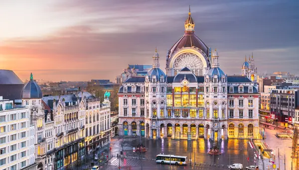 Gran Crucero de los Tulipanes Semana Santa – NOBLEMAN Superior