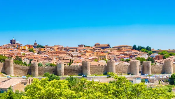Ávila, Salamanca, Segovia y Castillos Castellanos