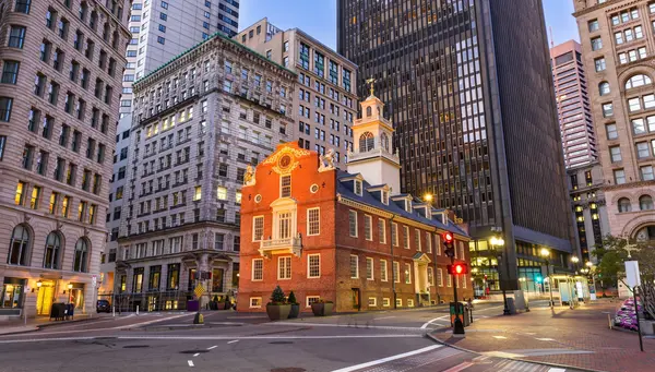 Whashington, NY con Capitales Canadienses fin NY