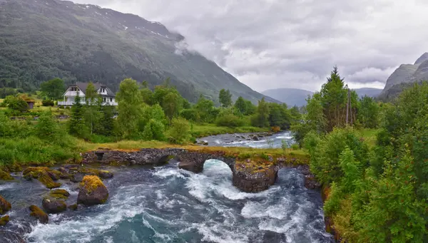 Fiordos Legendarios Fin Estocolmo