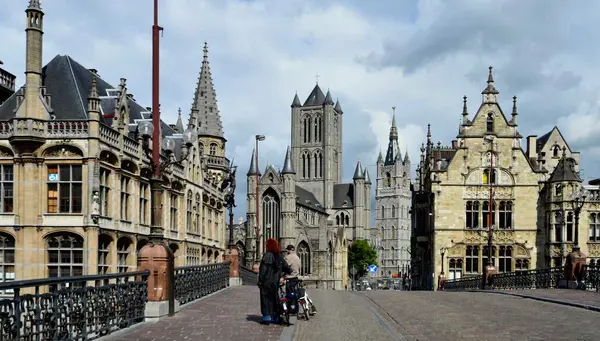 París y Londres con Países Bajos y Benelux