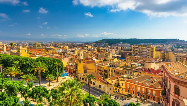 Corcega y Cerdeña con Roma