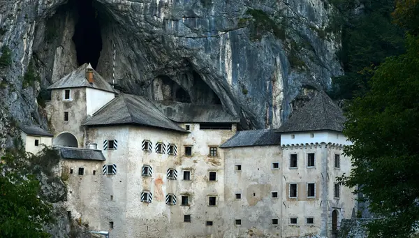 Eslovenia Esencial: Adriático, Alpes y Tesoros Ocultos
