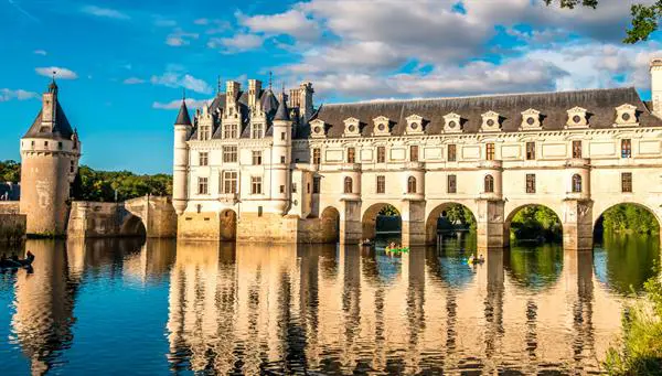 Europamundo Mont Saint Michel y Castillos del Loira con París
