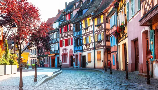 París, Borgoña, Italia, Suiza y Alsacia