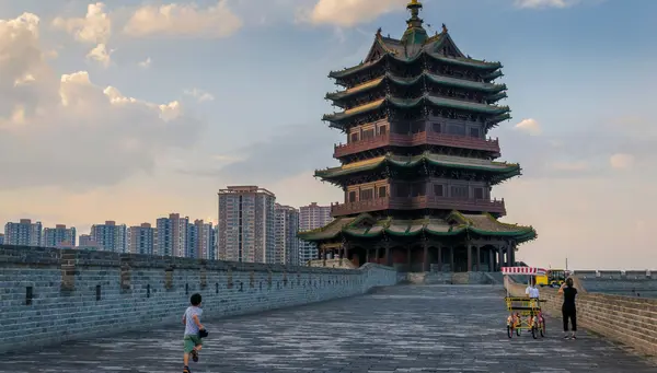 Tokio, Monte Fuji y China Mágica
