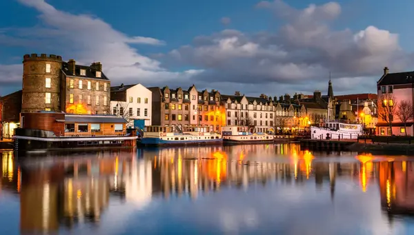 Inglaterra y Escocia