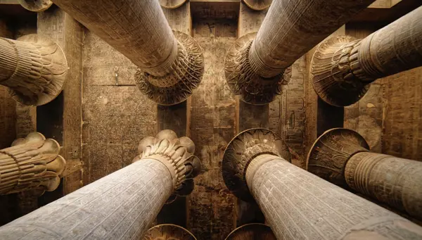 Luces de Jordania y Egipto con Crucero por NIlo