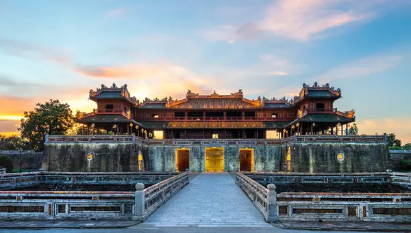 Vietnam al Completo y Camboya