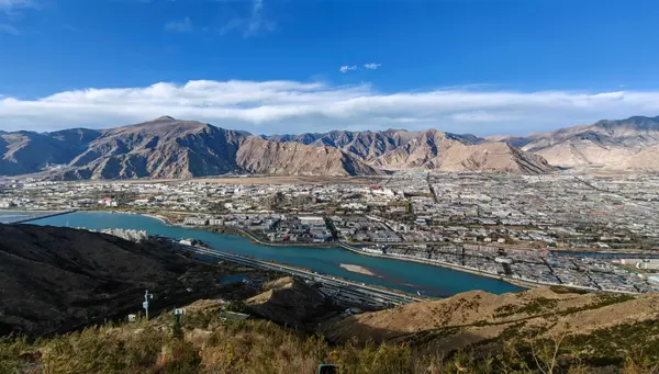 Descubre China y Lhasa