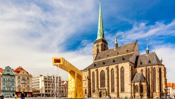 Bohemia y Moravia con Austria impactante