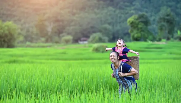 China Sensaciones Auténticas - Fin Canton