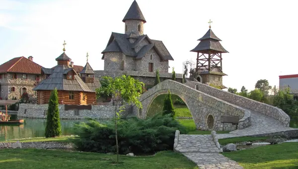 Balcanes e islas de Costa Dálmata