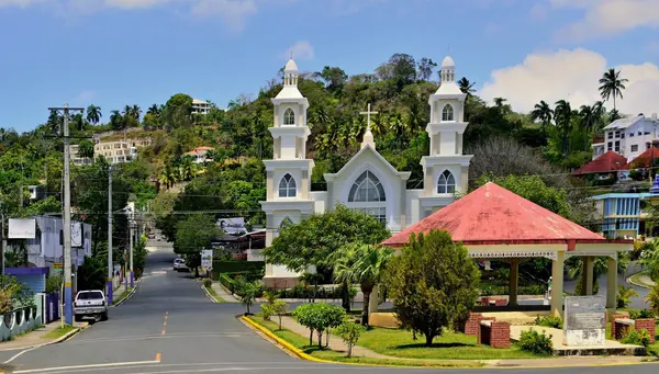 Ciudad, Montaña y Playa fin Samaná
